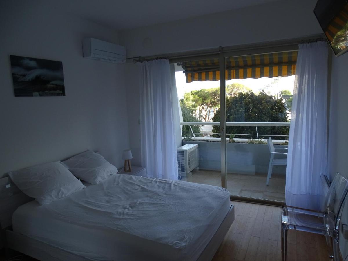 Appartement Bord De Mer Marina Baie Des Anges Вільнев-Лубе Екстер'єр фото