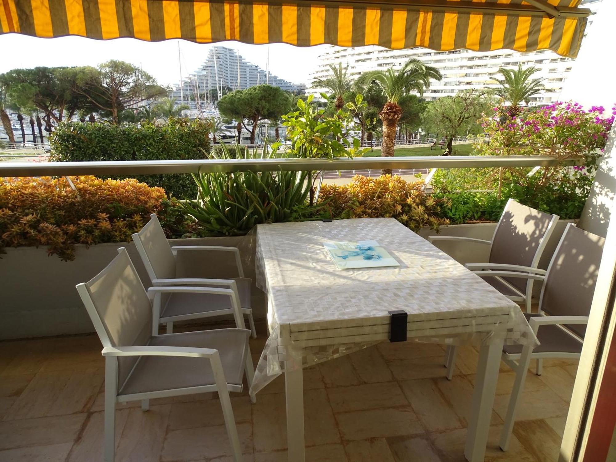Appartement Bord De Mer Marina Baie Des Anges Вільнев-Лубе Екстер'єр фото